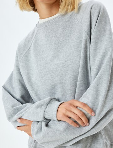 Koton Sweatshirt in Grau