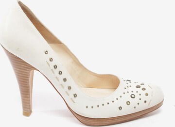 PURA LOPEZ High Heels & Pumps in 39 in White: front