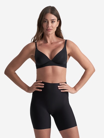 Bye Bra - Pantalón moldeador 'Uni Stretch Mid Waist Short' en negro