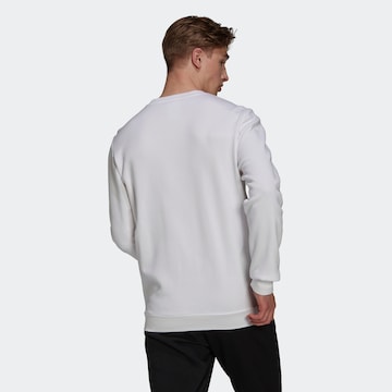 ADIDAS SPORTSWEAR Sportsweatshirt 'Essentials' in Weiß