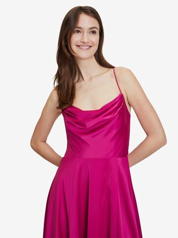 Vera Mont Abendkleid in Pink