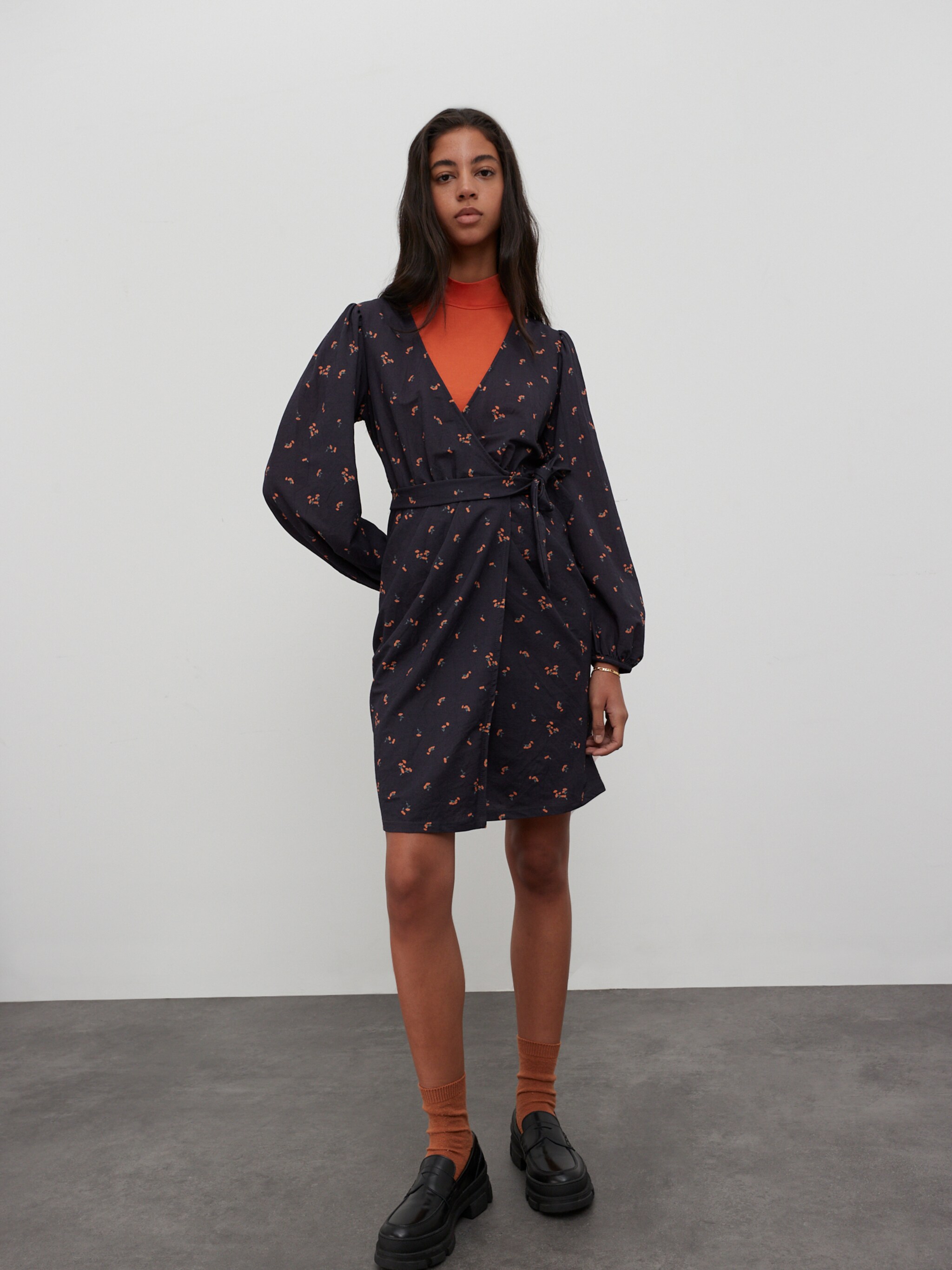 EDITED Produits Robe 'Phyllis' mélange de couleurs
