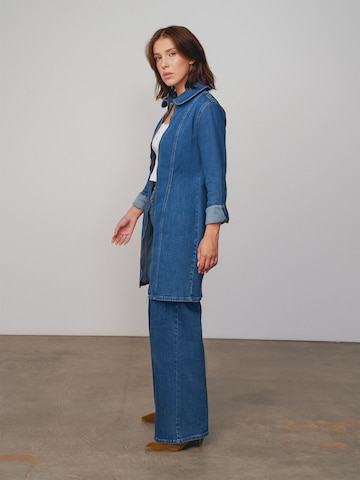 florence by mills exclusive for ABOUT YOU Sukienka 'Ines' w kolorze niebieski: przód