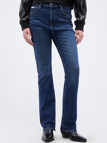 Calvin Klein Jeans Bootcut Jeans in Blau: Vorderseite