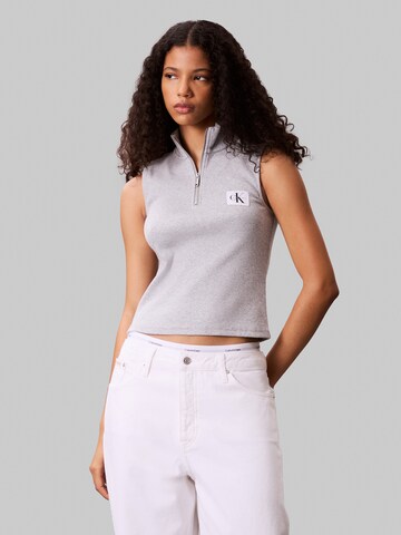 Calvin Klein Jeans Топ в Серый: спереди