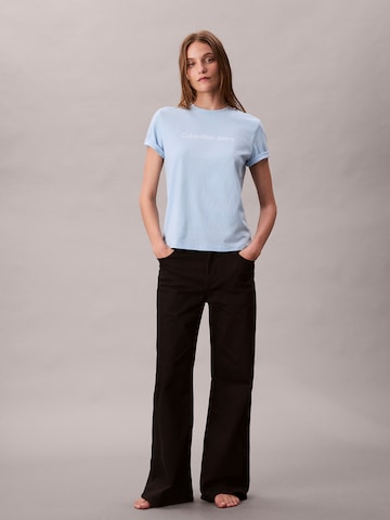 Calvin Klein Jeans T-shirt i blå