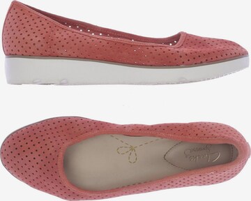CLARKS Flats & Loafers in 38 in Pink: front