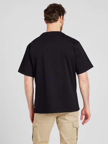 Tricou de la QS pe negru