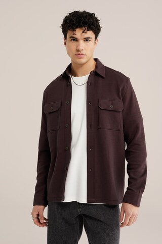 ruda WE Fashion Standartinis modelis Marškiniai: priekis