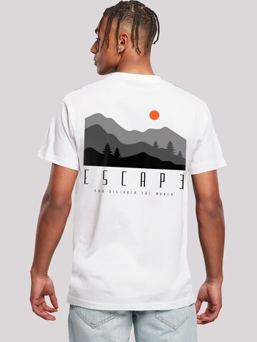 T-Shirt 'Escape Discover the World Forest Landscape' F4NT4STIC en blanc