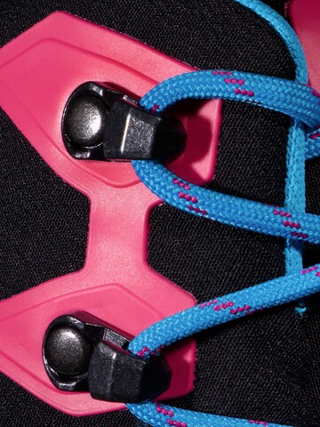 MAMMUT Boots 'Taiss' in Schwarz