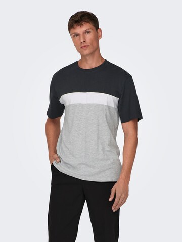 Only & Sons - Camiseta 'ODIS' en blanco: frente