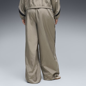 PUMA Baggy Sporthose in Beige