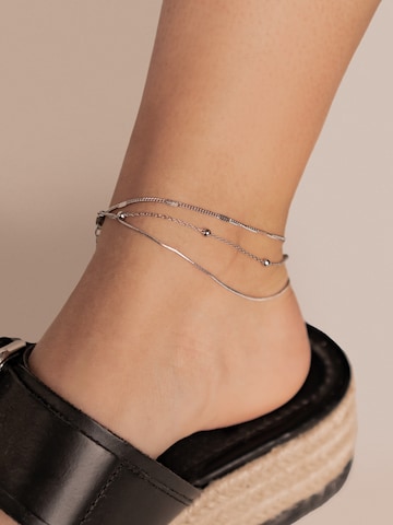 Hey Happiness Foot Jewelry 'Classic Trio' in Silver: front