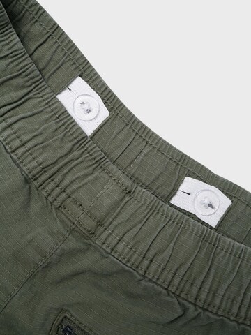 Regular Pantalon 'ROME' NAME IT en vert