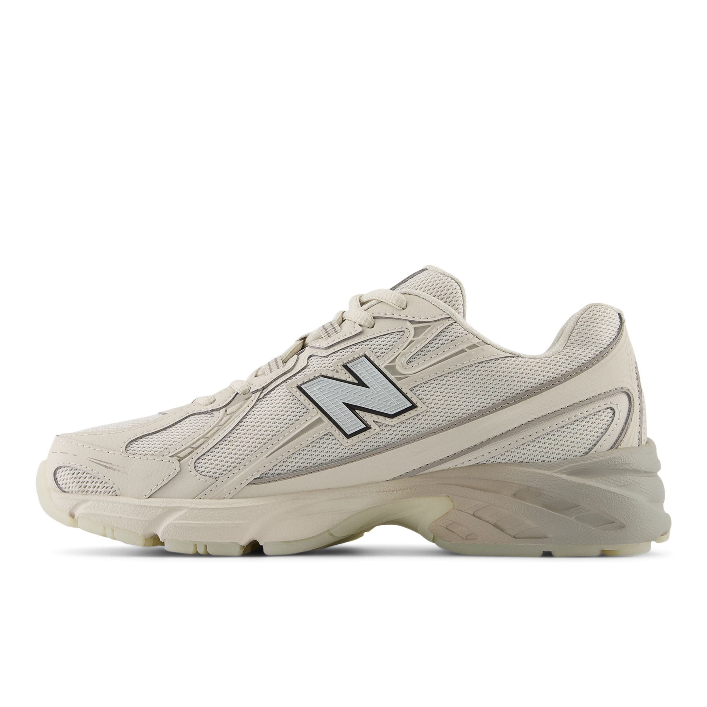new balance Sneaker '740' in Beige