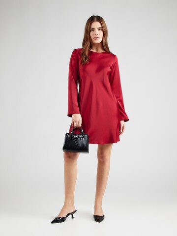 Abito di GAP in rosso