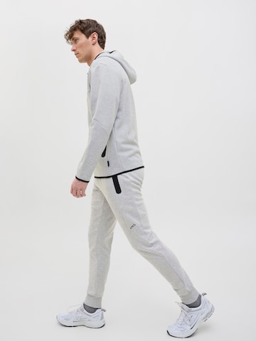JACK & JONES Tapered Bukser 'JPSTWill JJFusion' i grå