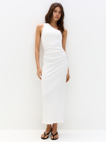 Pull&Bear Dress in White: front