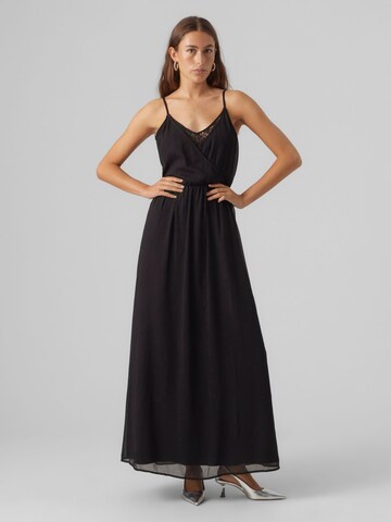 VERO MODA Kleid in Schwarz