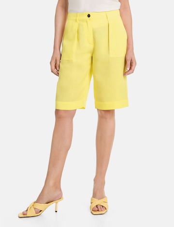 GERRY WEBER Loose fit Pleat-Front Pants 'KIA꞉RA' in Yellow: front