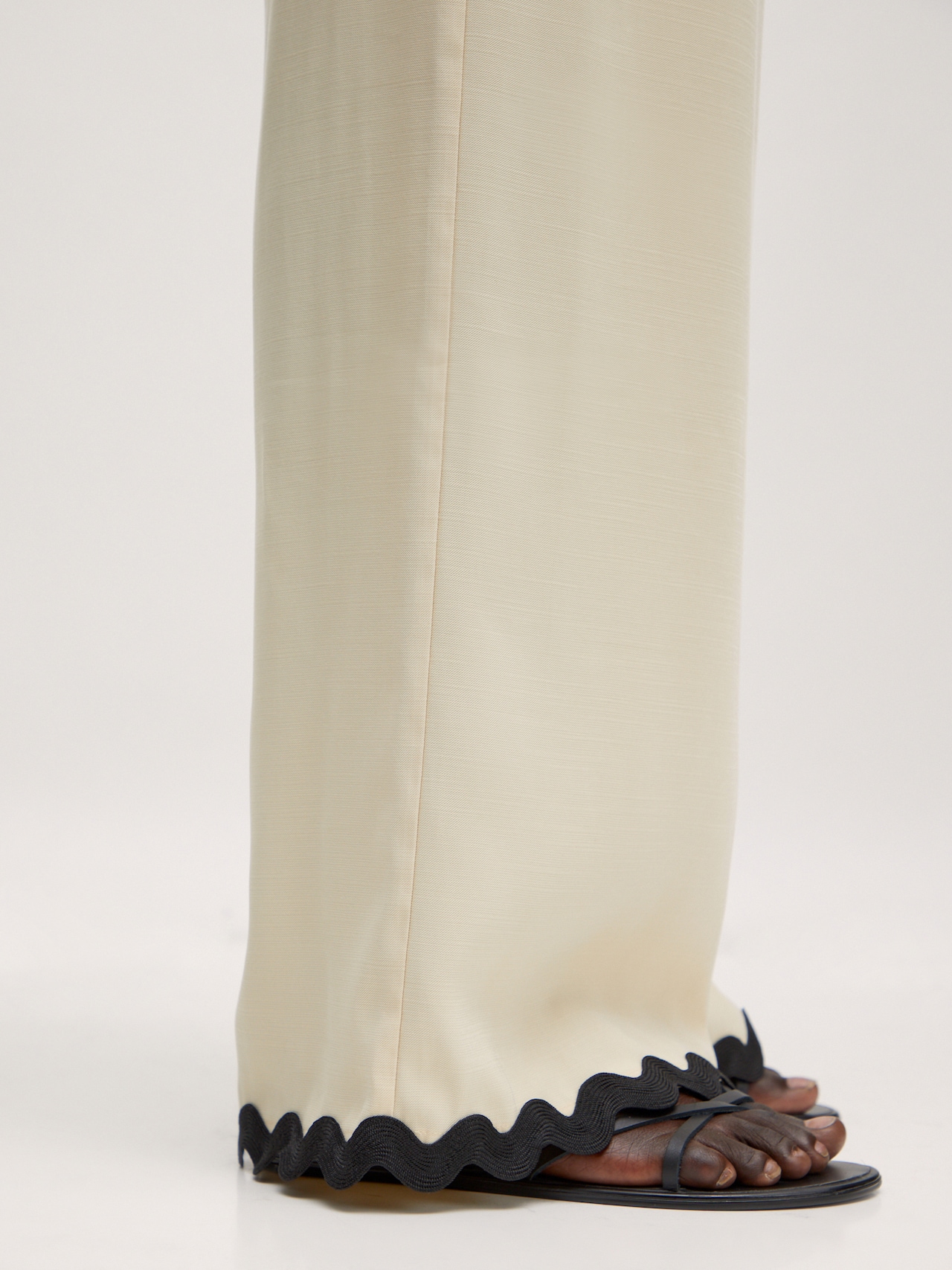 EDITED Produkte Hose 'Meena' beige