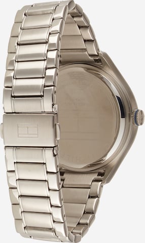 TOMMY HILFIGER Uhr in Silber