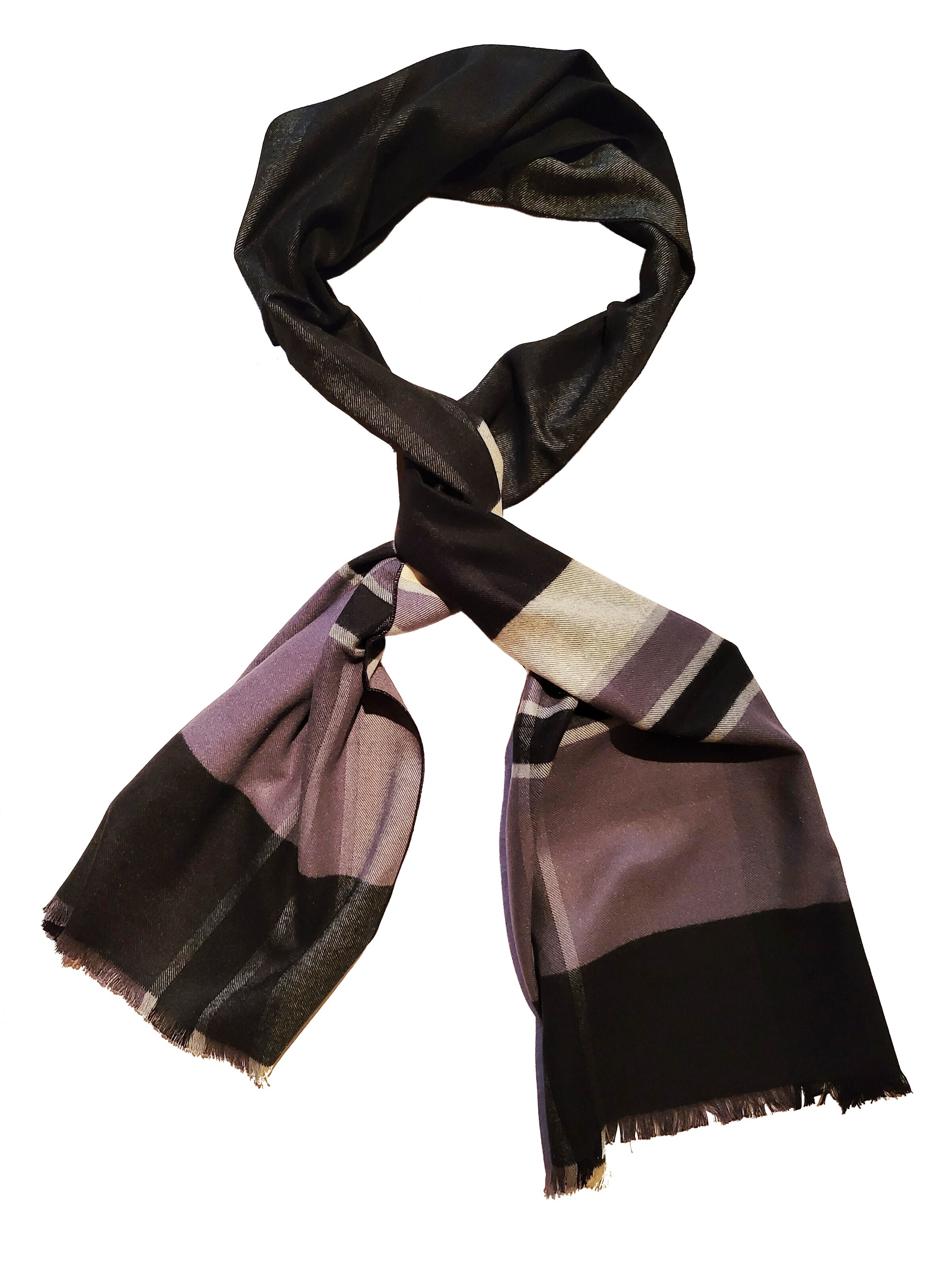 Posh Gear Scarf 'Rigatoseta' in Black: front