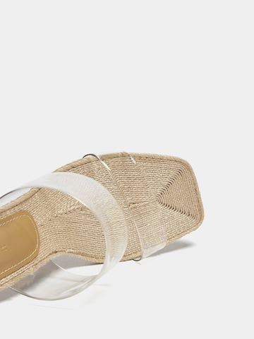 Pull&Bear Pantoletter i transparent