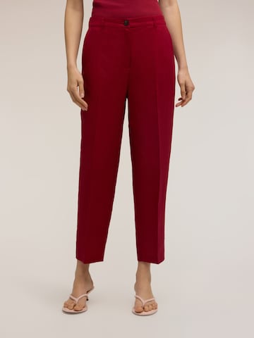 Coupe slim Pantalon MOTIVI en rouge