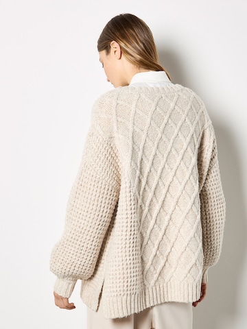 Apricot Sweater in Beige