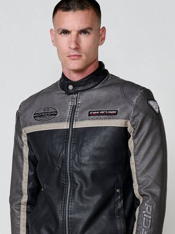 KOROSHI - Casaco meia-estação em preto