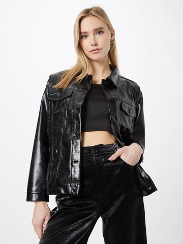 Cotton On Between-season jacket in Black: front