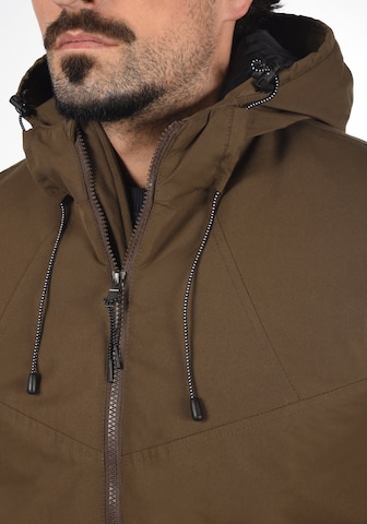 BLEND - Parka de inverno 'Fosco' em castanho