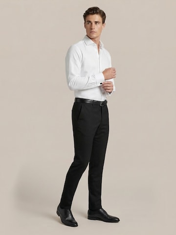 Suitable Slim Fit Hemd in Weiß