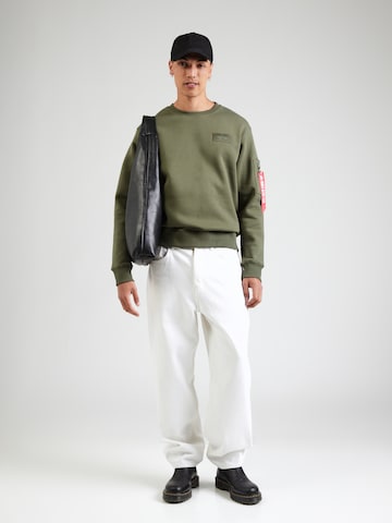 ALPHA INDUSTRIES Sweatshirt in Green