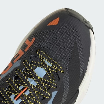 Chaussure basse 'Agravic TT' ADIDAS TERREX en noir