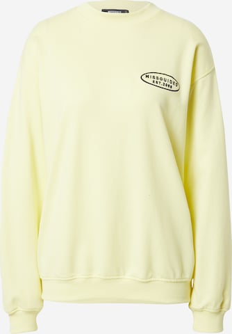 Missguided Sweatshirt in Yellow: front