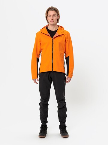 VAUDE Outdoor jacket 'M Moab Pro Rain J' in Orange