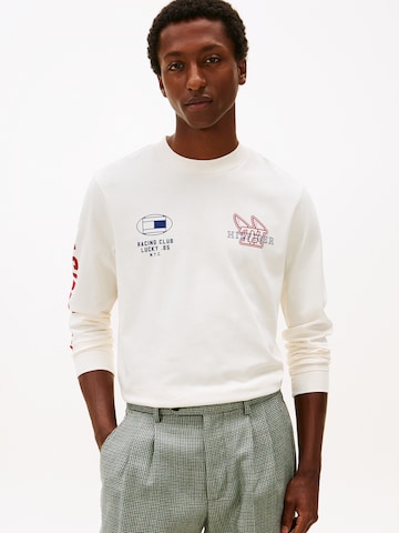 TOMMY HILFIGERMajica 'MODERN ATHLEISURE' - bijela boja: prednji dio