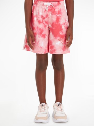 Calvin Klein Jeans Loosefit Shorts in Pink: predná strana