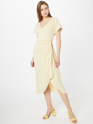 Robe Monki en beige