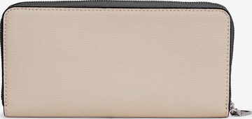 Calvin Klein Jeans Portemonnaie in Beige