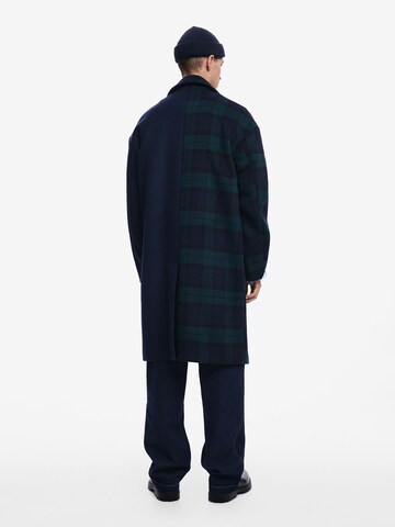 Cappotto invernale di Desigual in blu