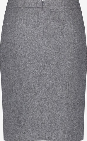 GERRY WEBER Skirt in Grey