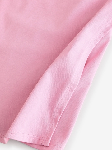 Tricou de la Next pe roz