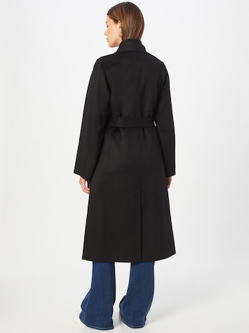 IVY OAK Between-Seasons Coat in Black