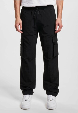 Regular Pantaloni cu buzunare 'Ale' de la DEF pe negru: față