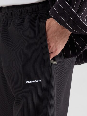 Pegador - regular Pantalón 'TROY' en negro