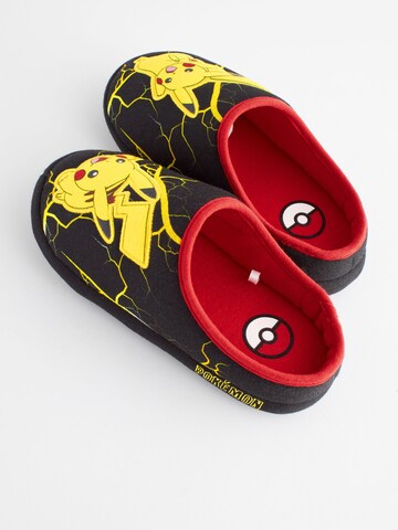 Next Hausschuh 'Pokemon' in Schwarz